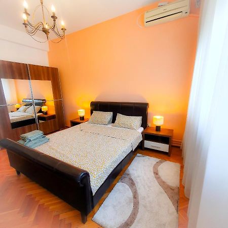 City Center Apartment บูคาเรสต์ ภายนอก รูปภาพ