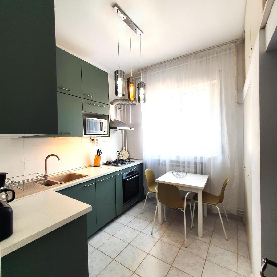 City Center Apartment บูคาเรสต์ ภายนอก รูปภาพ