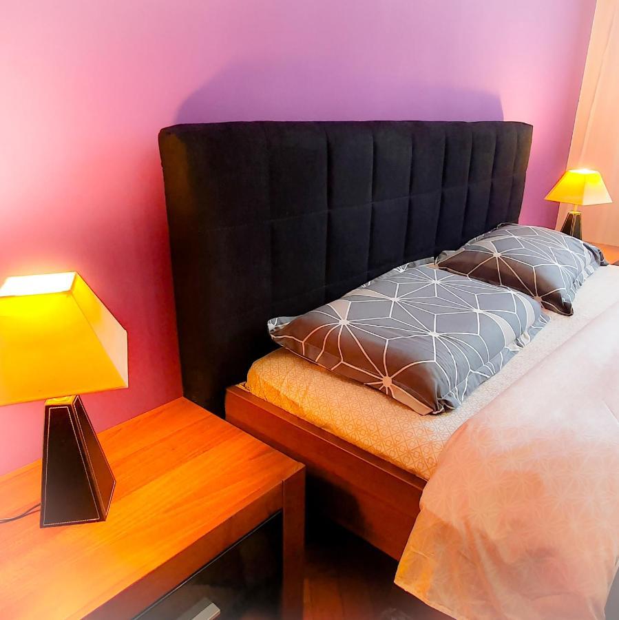 City Center Apartment บูคาเรสต์ ภายนอก รูปภาพ