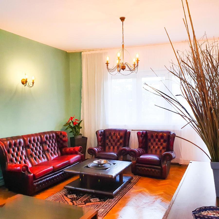 City Center Apartment บูคาเรสต์ ภายนอก รูปภาพ